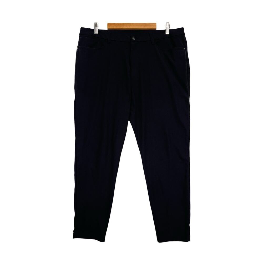 Lululemon ABC Pants Mens 38 Black Stretch Casual Golf Chino Performance LM5ALWS - Picture 1 of 7